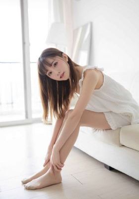 张芸京